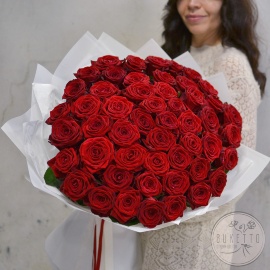 Букет роз сорта Red Naomi №635