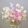 Композиция «Нежные мечты» — из ранункулюсов, гортензий и французских роз №925