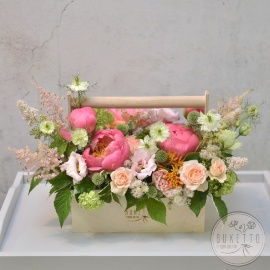  Фирменный цветочный Flowerbox, композиция №250