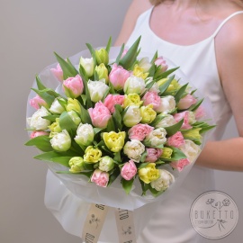 Букет «Весенняя акварель» — микс премиальных пионовидных тюльпанов Dreamer, Fortaleza и Verona №953