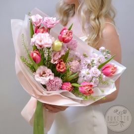 Букет из тюльпанов, гиацинтов и маттиолы №860